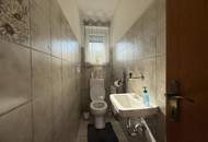 *** Gemeinschaftsprojekt oder Investment? Zwei Häuser, sechs Stellplätze, großes Grundstück in Toplage! ***