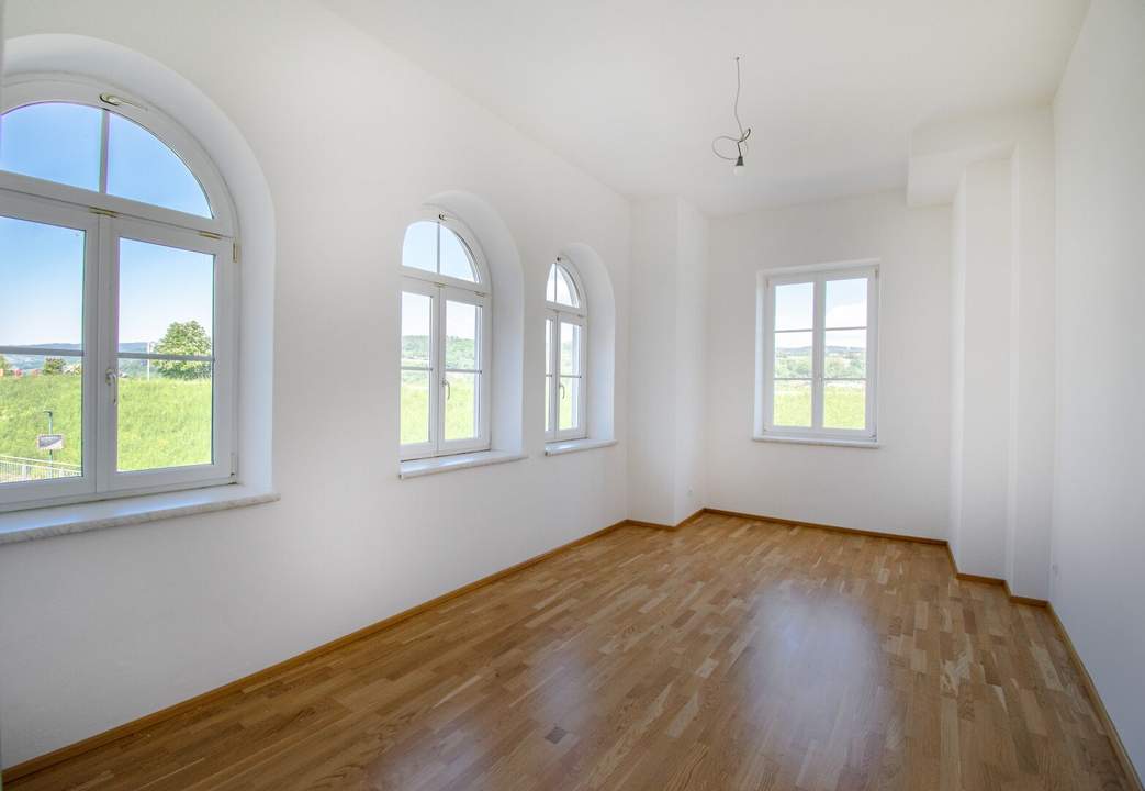 Seltene Gelegenheit | Großzügige 4-Zimmer-Wohnung mit Donaublick