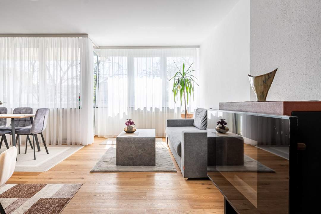 Moderne 4-Zimmer-Wohnung mit Balkon & Loggia am Froschberg