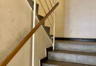 HELLE 2 ZIMMER Wohnung in RUHIGER Wohngegend - renovierungsbedürftig
