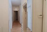 Ruhiges Premium-Wohnen am Kaisergarten: 4 Zimmer, Terrasse & Privatgarten und Garage!