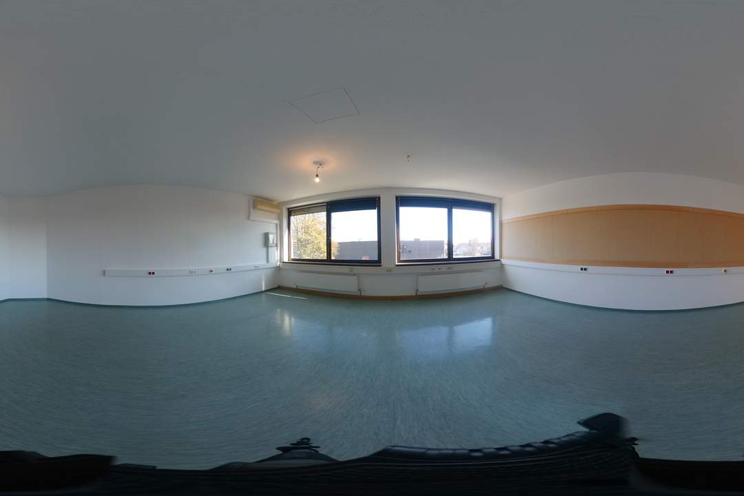 Büro- und Seminarhaus in zentraler Lage von Jennersdorf!