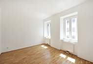 Wohnen im sanierten Altbau - top geschnittene 2-Zimmer-Wohnung!
