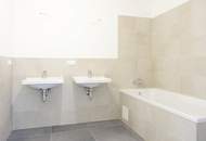 ERSTBEZUG - großer Eigengarten - Luftwärmepumpe zum Heizen und Kühlen - tolle Anbindung - Garagenstellplatz möglich