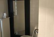 Donauparkblick! Spacious studio apartment on a higher floor for short or long term rent!