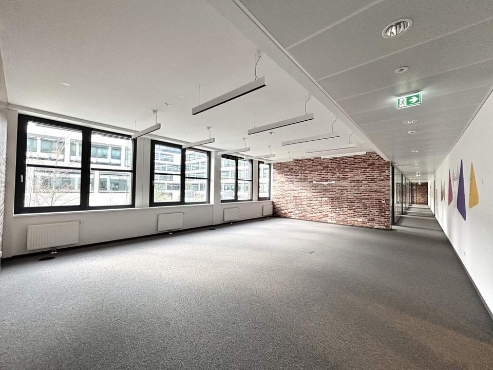 "AUSTRIA CAMPUS!" Moderne Bürofläche mit perfekter Anbindung!