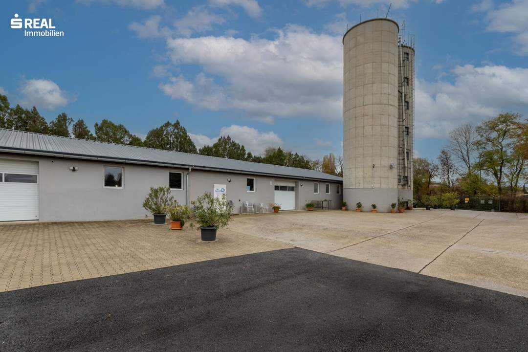 Ertragsobjekt mit Steigerungspotential - voll vermietete Lagerhallen mit Außenflächen, Flugdach, Lagerfläche, 2 Betonsilos und Parkplätzen!