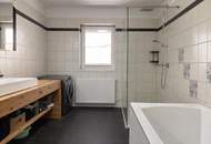 ***OPEN HOUSE Freitag, 17. April 2026 von 13 - 16 Uhr*** Großzügiges Reihenhaus in ruhiger und idyllischer Grünlage nahe Zentrum