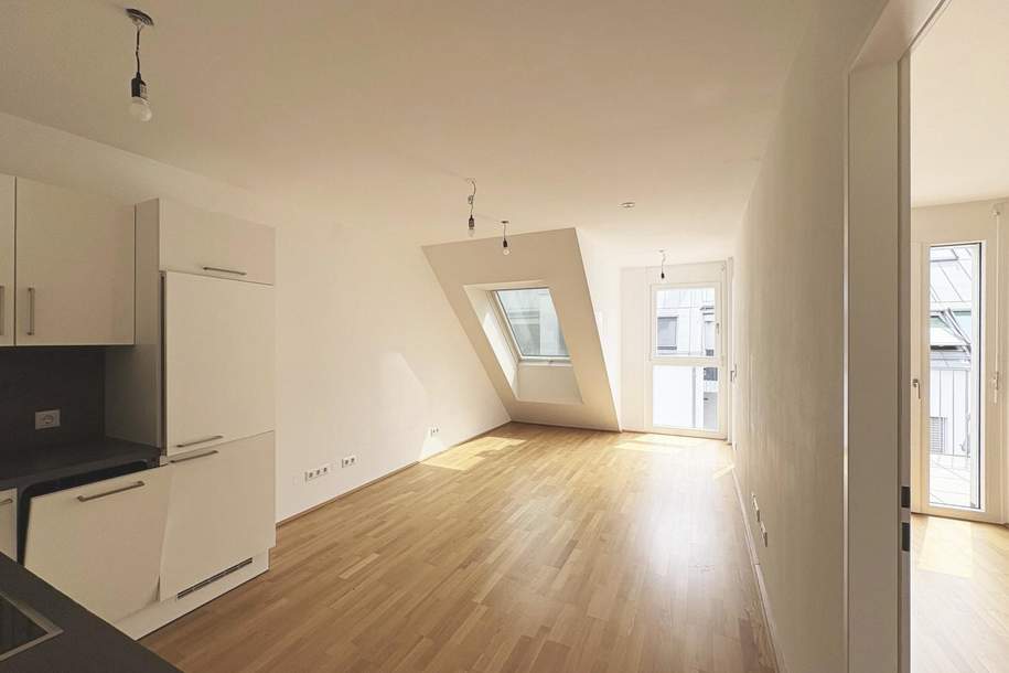 Gemütliche 2-Zimmer-Dachgeschosswohnung mit Terrasse - in der Koloniestraße!, Wohnung-miete, 992,00,€, 1210 Wien 22., Donaustadt