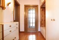 Gepflegtes, bezugsfertiges Einfamilienhaus mit Garage, auf 505 m² ebenem Grund