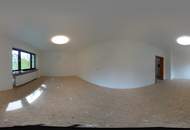 Ein Platz zum Ankommen: Renoviertes Bauernhaus mit Nebengebäude in traumhafter Güssinger Randlage