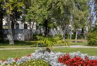 * Exklusive Reihen- und Doppelhäuser am idyllischen Hunyadi Park mit Blick in den Park im ALTORT MARIA ENZERSDORF!