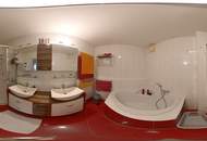 "Exklusive Wohnung mit 40 m² Terrasse, Pool, Sauna!"