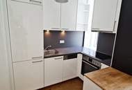 AUGARTEN-NÄHE, gepflegte 85 m² Altbau, 3 Zimmer, Extraküche, Wannenbad, Parketten, WG-geeignet, 3. Liftstock, Rembrandtstraße