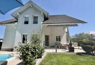 Krumpendorf - Einfamilienhaus mit Pool, Sauna, Doppelgarage und herrlichen Außenflächen