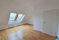 Wunderschöne 4- Zimmer DG-Wohnung mit Terrasse und Garagenstellplatz in toller Lage im Servitenviertel!