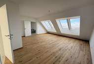 BEZUGSFERTIG: Neubau-Erstbezug mit Freifläche und Küche!