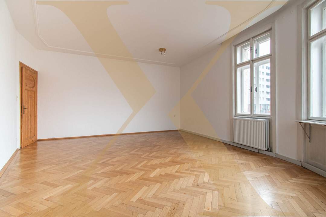Altbaujuwel in Zentrumslage! Großzügige 5,5-Zimmer-Wohnung mit hofseitiger Loggia in Linz zu verkaufen!