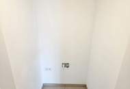 Durchdacht geplant, hochwertig umgesetzt! Happy to be here! Klimaaktiv Bronze / Kompakt / 3 Zimmer / Großer Süd-Balkon! TOP Neubauprojekt im Grünen + Perfekte Raumaufteilung + Luftwärmepumpe und Solaranlage + Garage!