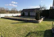 Einfamilienhaus mit ausgebautem Dachgeschoss, Vollkeller und schönem Grundstück