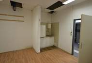 1300 m² Lagerhalle mit Rampenzugängen