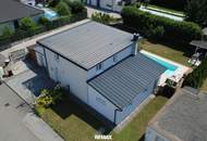 Modernes Einfamilienhaus mit Pool und Garage in Spratzern
