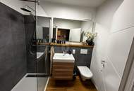 MODERNES WOHNEN IN BESTLAGE: 2-ZIMMER-IDYLLE MIT SCHWIMMTEICH