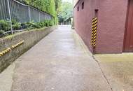 Charmante 2-Zimmer-Wohnung in 1190 Wien: Renovierungsbedürftig mit Garage!