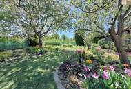 Repräsentatives Anwesen mit parkähnlichem Garten und Pool in Baden