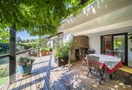 Atemberaubendes Einfamilienhaus mit Pool