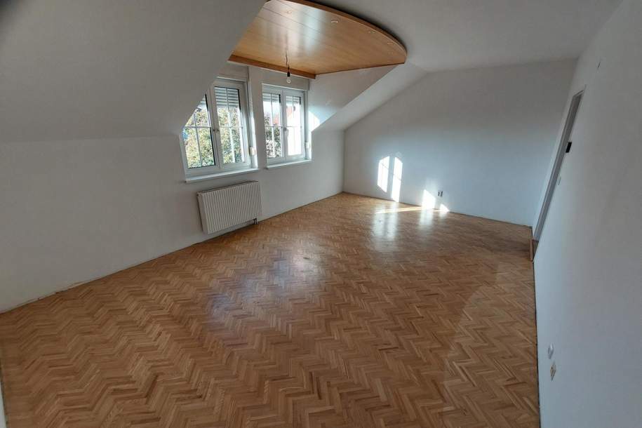 Sehr gutes Preis-Leistungs-Verhältnis! 3,5 Zi.-DG-Wohnung, unmittelbare Stadtnähe, zahlreiche Einkaufsmöglichkeiten!, Wohnung-kauf, 249.000,€, 2331 Mödling