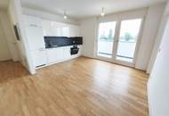 Helle 2-Zimmer-Dachgeschosswohnung mit großzügiger Terrasse in der Koloniestraße!