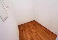 Traumblick mit 52m² Terrassenfläche!!! 4-Zimmer-Dachgeschosswohnung direkt an der U3!!!