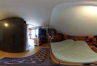 Sonnenhang trifft auf Weitblick! Großzügiges Einfamilienhaus in begehrter Lage von Langaberg