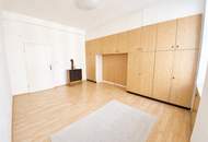 1-Zimmer-Altbauwohnung in Ruhelage nahe U3 Johnstraße
