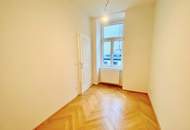 ERSTBEZUG! CHARMANTER 2 ZIMMER ALTBAU, U3 NÄHE