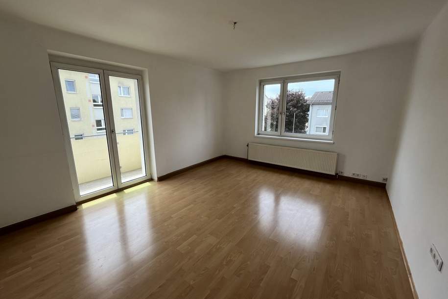 Schnell sein und 3-Zimmer Wohnung mit Balkon in zentraler dennoch ruhiger Lage in Eferding sichern! Unbefristeter Mietvertrag!, Wohnung-miete, 790,40,€, 4070 Eferding