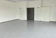 Büro oder Geschäftsfläche mit Parkplätzen in zentraler Lage!