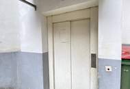Erstbezug nach Sanierung – Stilvolle 1-Zimmer-Altbauwohnung nahe U6 Jägerstraße