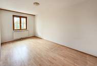 Gepflegte Eigentumswohnung mit überdachtem Balkon