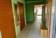 Einziehen &amp; genießen – stilvoller Bungalow mit Pool nahe Bad Radkersburg