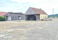 Altes baufälliges Bauernhaus mit freistehendem Büro- Baucontainer im Bauland in guter Lage!