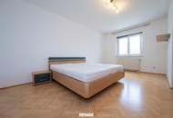 DIETACH | Gepflegte 3-Zimmer-Wohnung mit Loggia und Tiefgaragenstellplatz!