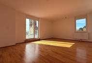 Klimatisierte 3-Zimmer-DG-Wohnung mit 58m² Terrassenfläche und WEITBLICK in der Silbergasse!!!