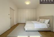 | TRAUMHAFTE 2-ZIMMER-ALTBAUWOHNUNG | ERSTBEZUG | ca. 78,85m² | 2.OG. | HELL, SONNIG & RUHIG | RICHTUNG KAPAUNPLATZ | BESTLAGE | INNENSTADT