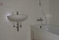 Ruhige 2,5-Zimmer-Wohnung mit Loggia - verfügbar ab Juli 2026