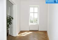 Büro- oder Praxisfläche mit Altbau-Charme in erstklassiger Lage!