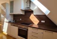 Perfekt aufgeteilte 3-Zimmer-Dachgeschosswohnung in unmittelbarer Nähe zur Herz-Passage!