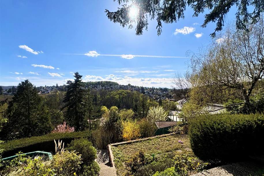 Grundstück mit Haus und traumhaftem Fernblick ins Grüne am Kordon, Grund und Boden-kauf, 530.000,€, 1140 Wien 14., Penzing