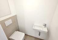 Klein in der Fläche - Groß im Lebensgefühl! Ideale Kleinwohnung mit sonniger Terrasse! TOP-Neubauprojekt im Grünen + Klimaaktiv Bronze + Wärmepumpe und Solaranlage + Garage + Beste Vermietbarkeit!